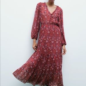 SOLD: Zara printed midi dress size M 2599/153 brand new